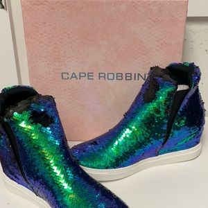 Cape Robbin Women Uneek-1 Sequin High Top Hidden Wedge Sneaker